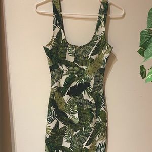 NWOT TROPICAL PRINT BODYCON MINI DRESS